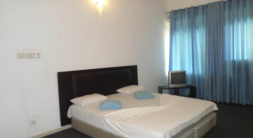 Vista Rooms Lake View 3
