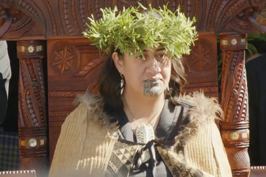 Māori king's daughter crowned as king buried