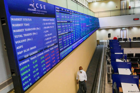 Sri Lanka asks foreign lenders for 30% debt 'haircut'