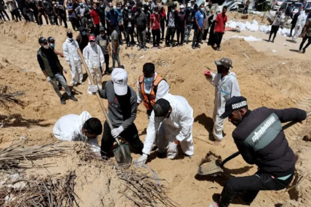 UN rights chief 'horrified' by mass grave reports at Gaza hospitals
